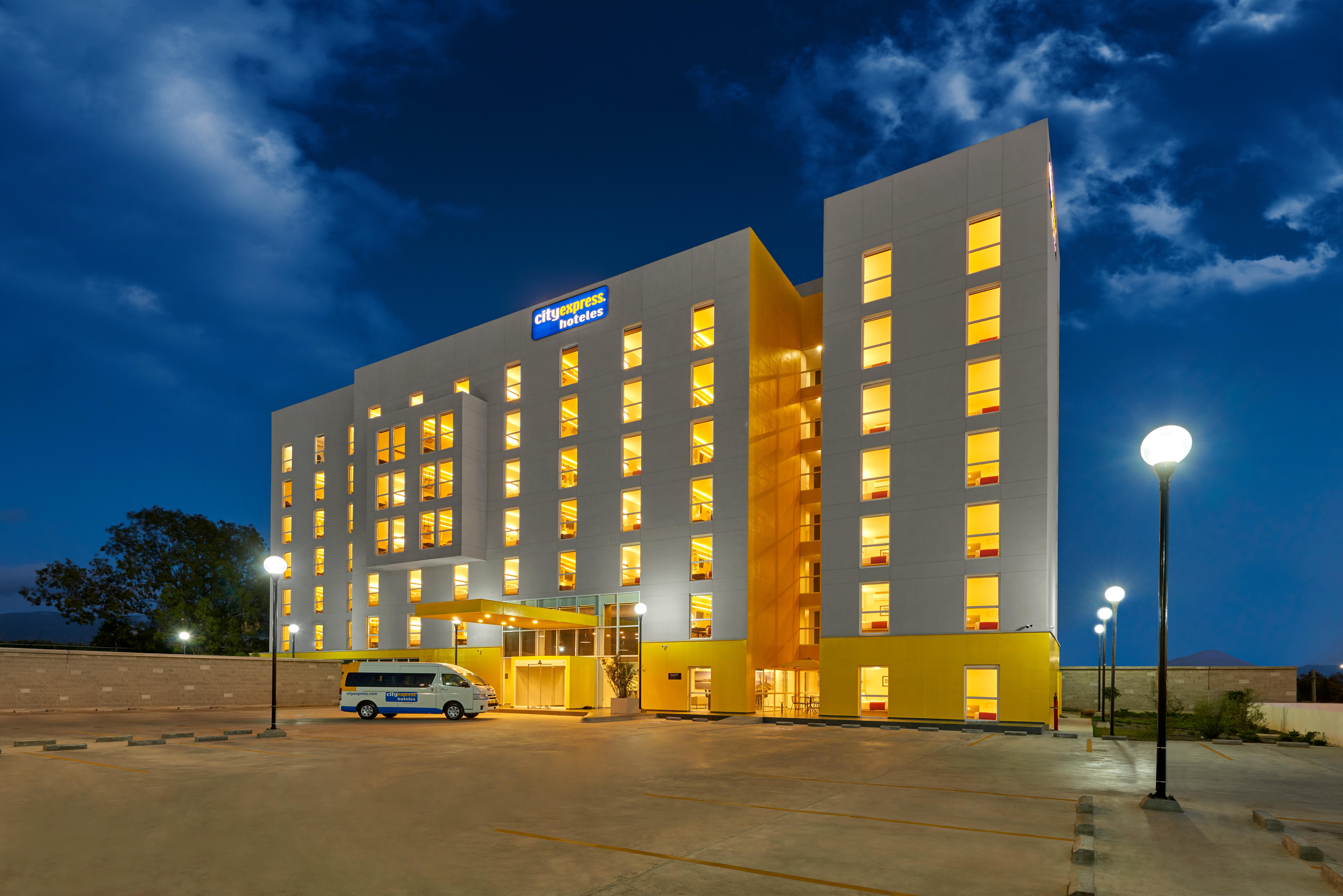 City Express By Marriott Hermosillo Expo Экстерьер фото