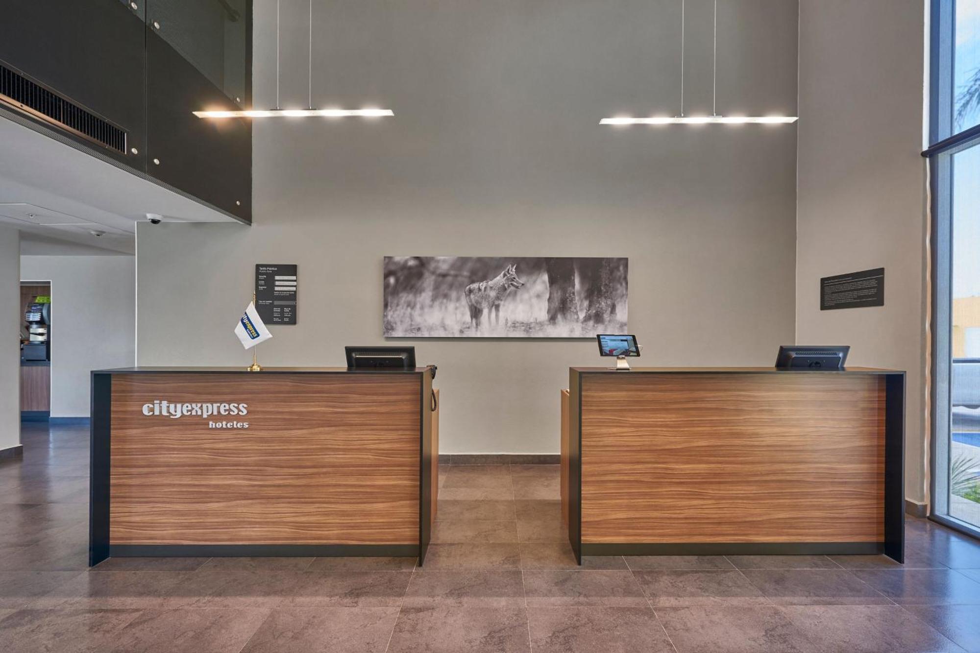 City Express By Marriott Hermosillo Expo Экстерьер фото